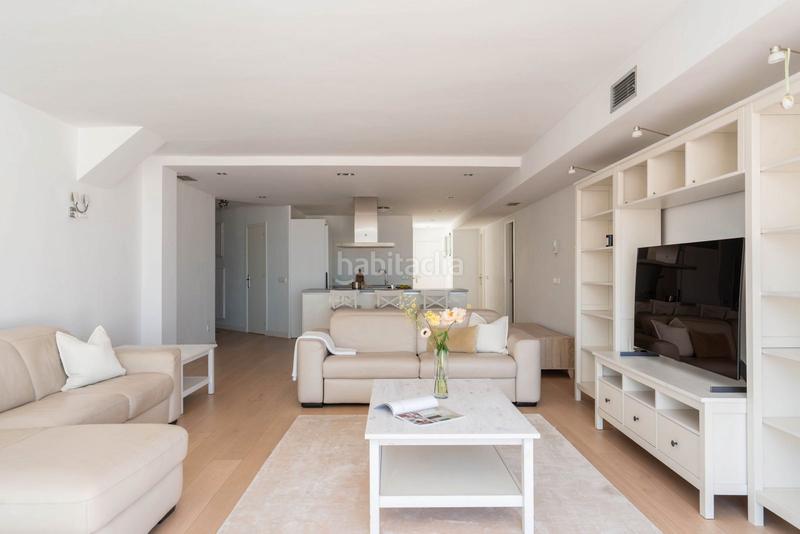 Foto 109d7ff6-c6cb-4263-9634-fa8a867cfa99. Appartamento in avenida playas del duque 2 in Puerto Banús Marbella