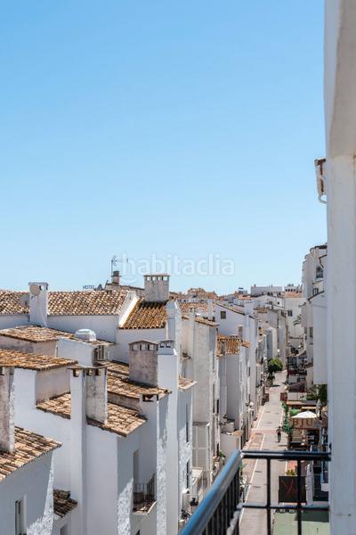 Foto 59b0d2e0-b587-40a9-ae2c-77f2cea04a31. Appartamento in avenida playas del duque 2 in Puerto Banús Marbella