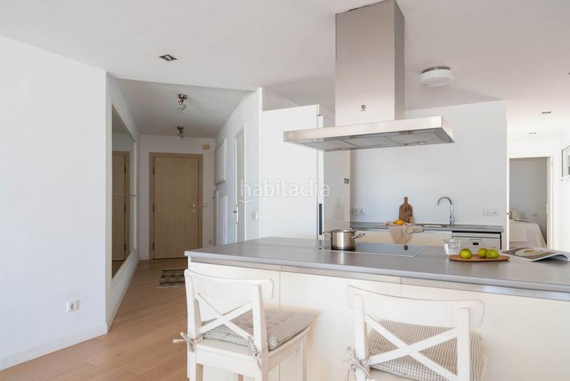 Foto f89e6a0d-a776-4a1f-a27d-c1e63fc5d43b. Appartamento in avenida playas del duque 2 in Puerto Banús Marbella