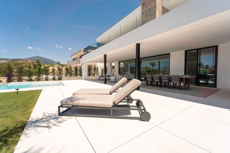 Foto 26e9fbfa-b765-4178-9351-39dd54353ae6. Pis a avenida de julio iglesias s/n a Puerto Banús Marbella