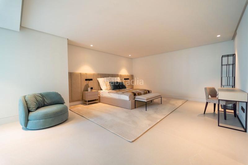 Foto c248772b-5d5e-4122-823d-7171efe313d3. Pis a avenida de julio iglesias s/n a Puerto Banús Marbella