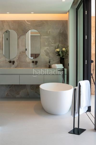 Foto c6f9262a-ced0-428f-823a-a3d7653a4067. Pis a avenida de julio iglesias s/n a Puerto Banús Marbella