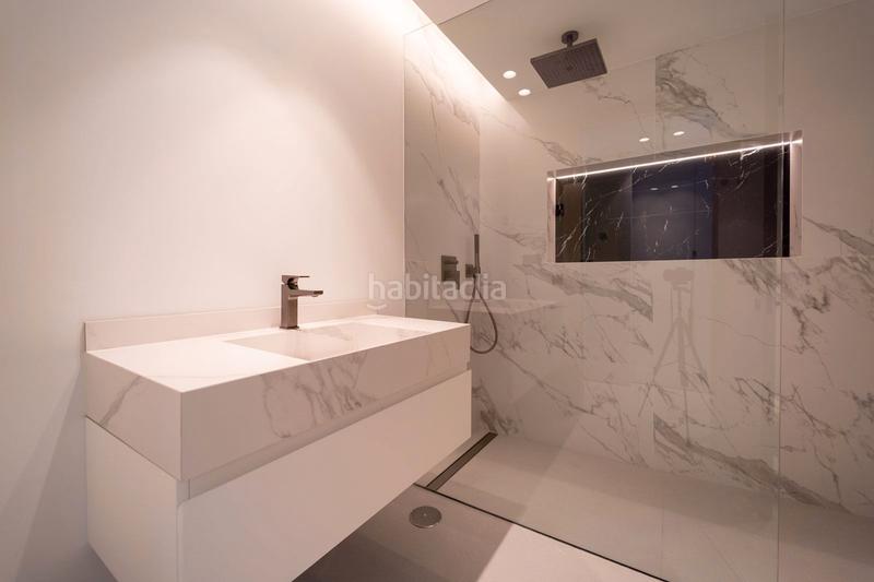 Foto e1499136-ec40-4588-881b-c206eb7ad3bd. Pis a avenida de julio iglesias s/n a Puerto Banús Marbella