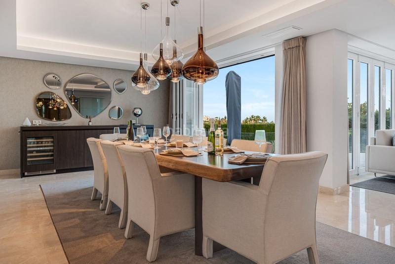 Foto 0dc00d99-24a5-4fa8-a2ad-a5f5759f5140. Chalet dans Nueva Andalucía centro Marbella