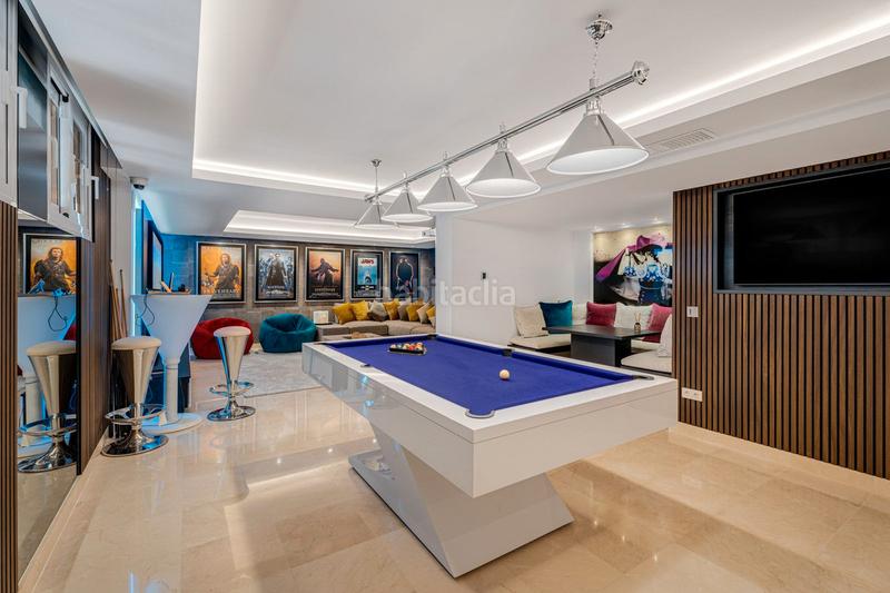 Foto 1dc2b485-9525-45fe-b3d5-fc9afd794133. Chalet dans Nueva Andalucía centro Marbella