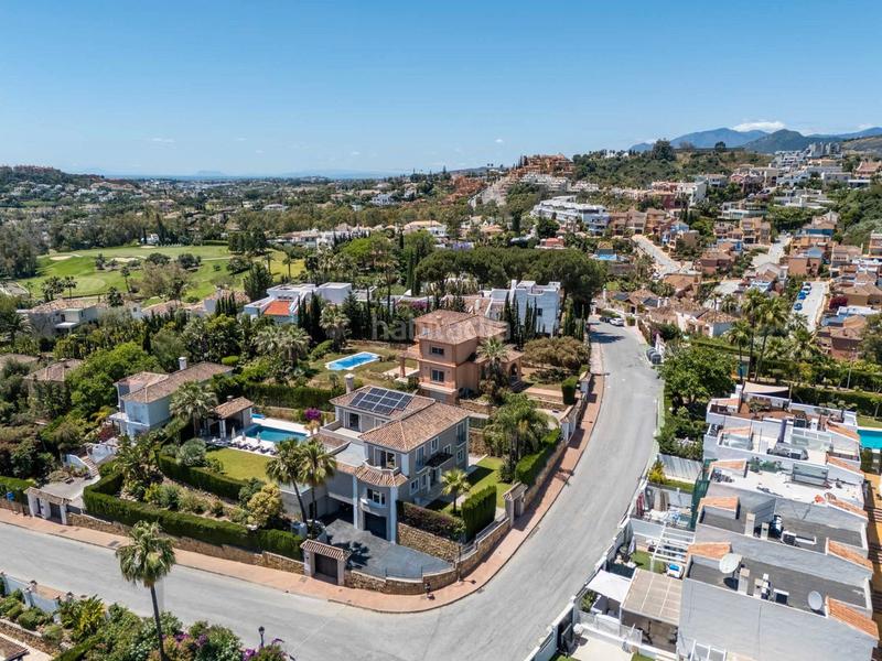 Foto 4adf16e2-b4e7-417d-a31f-445a1053359a. Chalet dans Nueva Andalucía centro Marbella