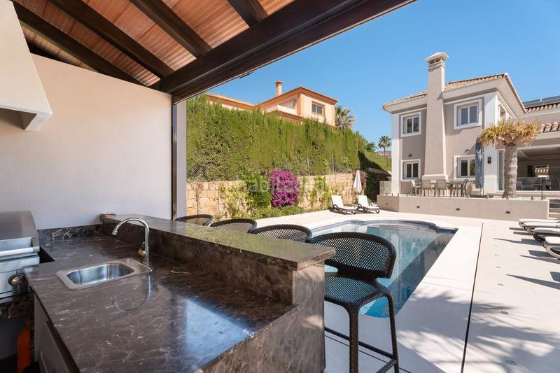 Foto 79ec7443-b69f-42fc-9f9f-b2225cf06fd5. Chalet dans Nueva Andalucía centro Marbella