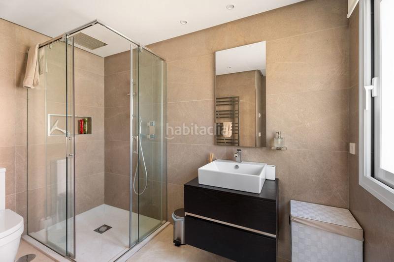 Foto fa75456d-6b38-4af6-bc2c-8beac459dc07. Chalet dans Nueva Andalucía centro Marbella