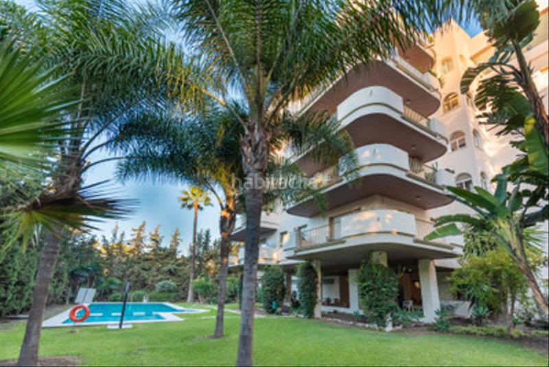 Foto 10e8ea57-f66d-4989-8e93-0faf0c879916. Appartamento in calle las violetas 3 in Nueva Andalucía centro Marbella