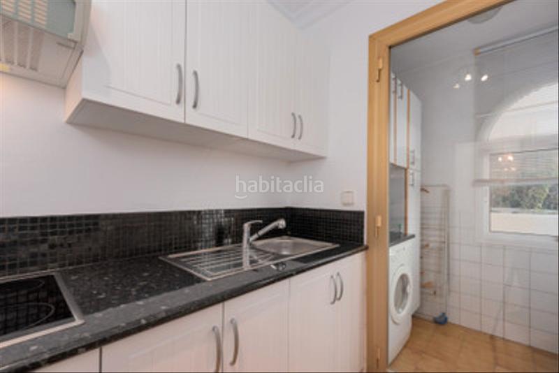 Foto 77f8f823-1e4a-4f5c-b920-e711eaa89a17. Appartamento in calle las violetas 3 in Nueva Andalucía centro Marbella