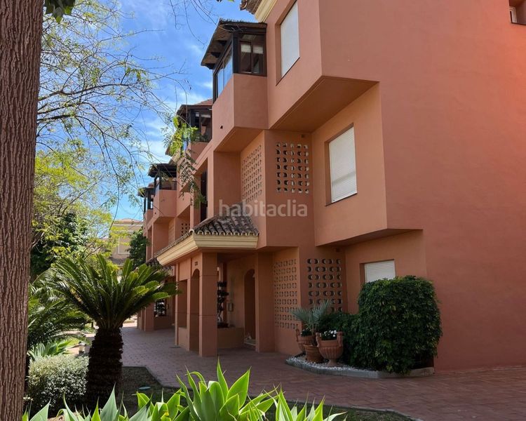 Foto ca0d343f-51a2-4f05-8677-a188e8c0d759. Àtic a arrabal a cañas 3 a Puerto Banús Marbella