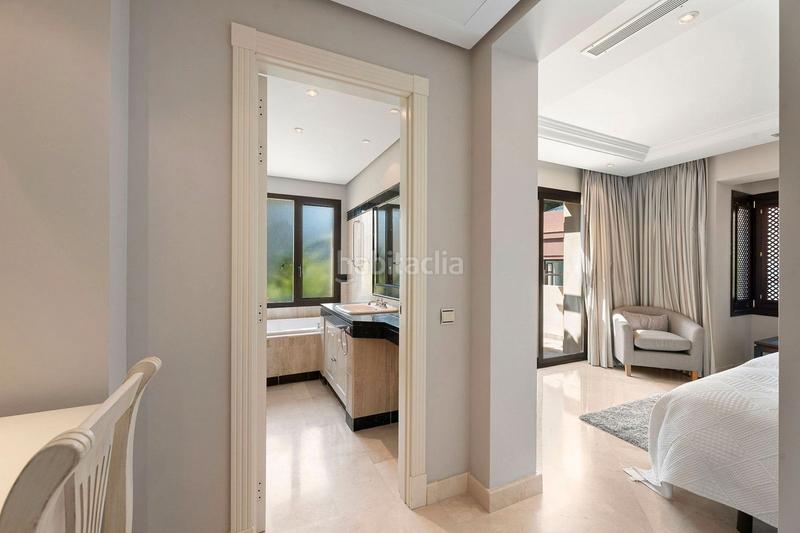 Foto c50f42bf-131f-49e0-9a28-8a6a85730964. Piso en calle las aguilas 168 piso en venta en calle las aguilas 168, en Marbella