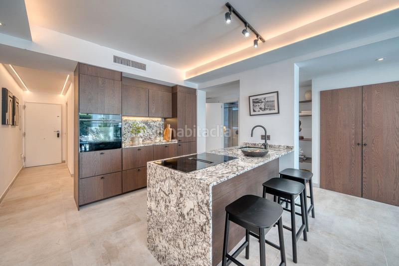 Foto 051c797f-2511-4bb4-9b81-d6015ffc57f7. Appartamento in avenida tomás pascual 22 in La Quinta Benahavís