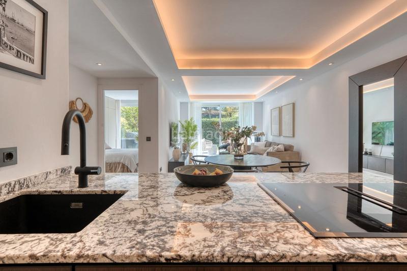 Foto 21198841-8581-481b-a8d5-fbe7e2c1f8b4. Appartamento in avenida tomás pascual 22 in La Quinta Benahavís