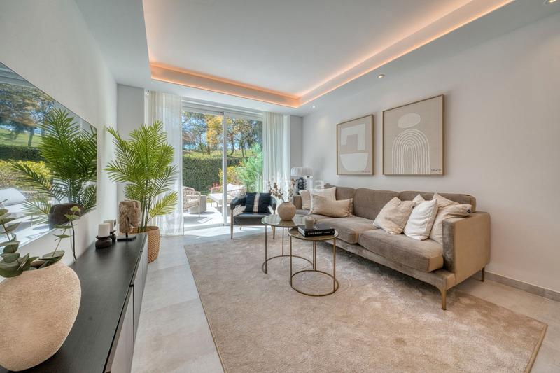 Foto 34ebf7b6-2136-49d0-bfe7-185a9b511158. Appartamento in avenida tomás pascual 22 in La Quinta Benahavís