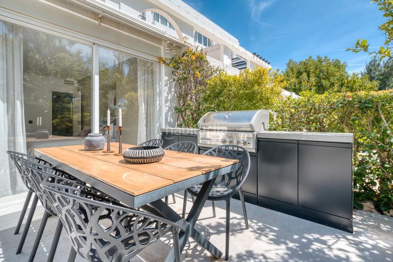 Foto b5cbee64-e12a-4c2c-b385-2af40f8ba5cf. Appartamento in avenida tomás pascual 22 in La Quinta Benahavís