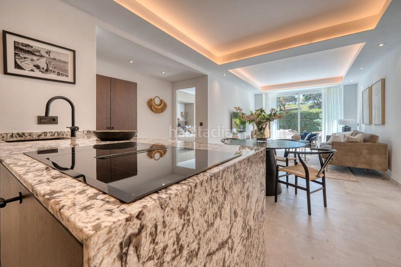 Foto cebb3089-e913-4652-992f-1be363c26af9. Appartamento in avenida tomás pascual 22 in La Quinta Benahavís