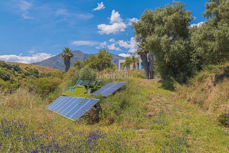 Foto 1fba3c87-cdd8-4082-af36-9c1c81b3b358. Terrain résidentiel dans calle Parque Central 5 dans Estepona