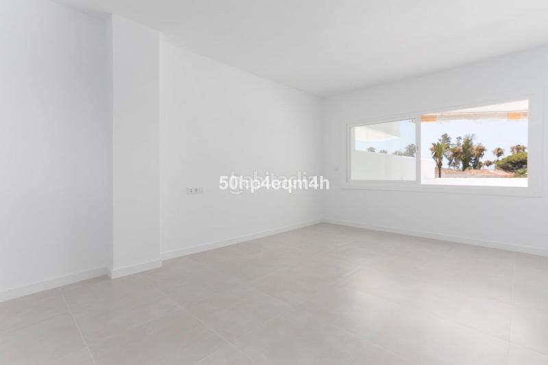 Foto 50a6eb31-5768-4c87-80b2-90c42e344707. Piso en calle 4 a 12 piso en venta en Guadalmina Baja 1, san pedro alcántara en Marbella
