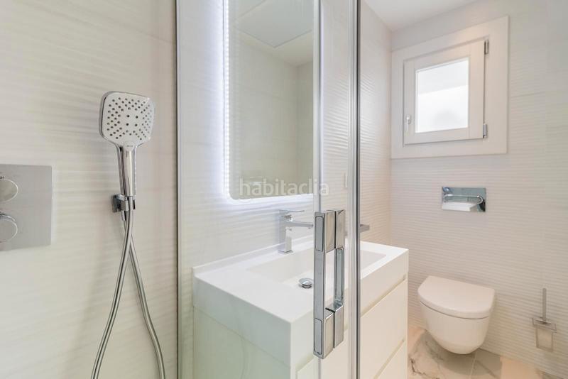Foto 0c61389f-0806-448f-b576-a8ff967fb89a. Casa adosada en calle Parque Central 5 casa / chalet adosado en venta 15, en Estepona