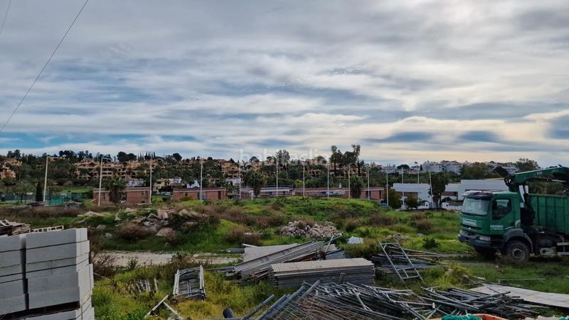 Foto 9ace7cd3-0f01-4bc4-a2fb-ac96444e27f6. Terreny residencial a calle Parque Central 5 a Parque Central Estepona