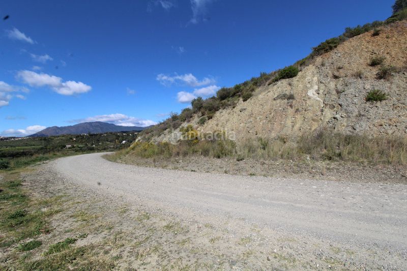 Foto 0df6ffd4-b170-46ae-9418-17d509289c2a. Terreno residencial en calle la pacheca alta 22 terreno en venta en benahavis, malaga, costa del sol 0, en Benahavís