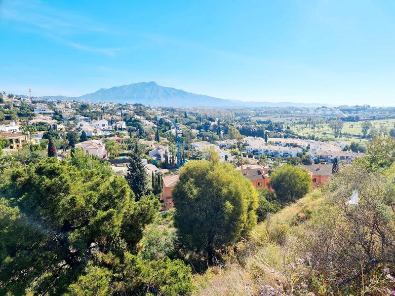 Foto 9535b6af-dbea-4e2a-8086-d5dbe8d1ee7f. Terreny residencial a calle benahavís 34 a Paraiso - Barronal Estepona