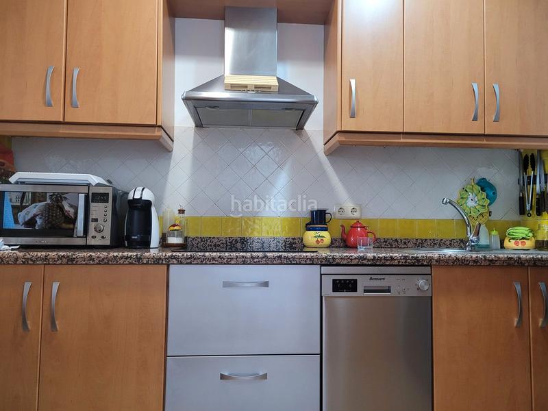 Foto f4e92488-3565-413c-8af1-eff79eedd985. Casa adossada a calle Parque Central 5 a Parque Central Estepona