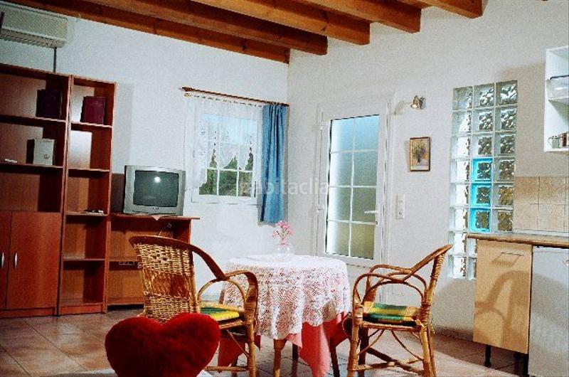 Foto 77d48014-0c42-450d-b95a-92c78dca02ad. Chalet dans calle Parque Central 5 dans Parque Central Estepona