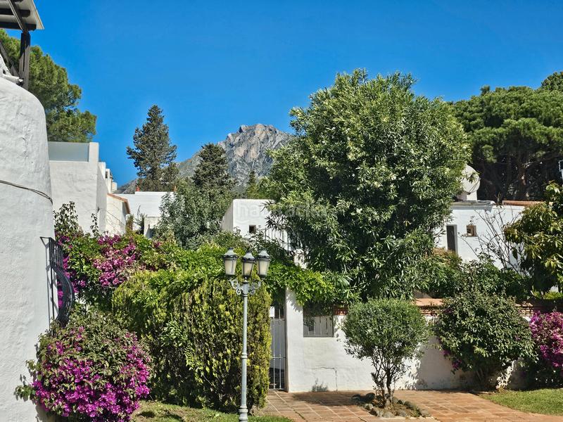 Foto 99d84fa0-55d9-454e-91bf-f0bad80b3b37. Chalet en avenida plutarco 34 ¡descubre el lujo y exclusividad en sierra blanca, marbella: tu oportunidad de inversión única! en Málaga