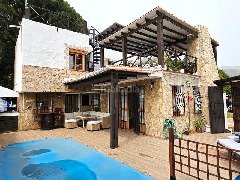 Foto bc318da1-6193-46c7-946f-a34a360e950c. Chalet en avenida plutarco 34 ¡descubre el lujo y exclusividad en sierra blanca, marbella: tu oportunidad de inversión única! en Málaga
