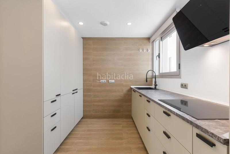Foto 3a8ca8f5-ed8c-49c3-b0a6-810ba8963f74. Piso en calle castilla s/n tu oasis de lujo a un paso del mar en san pedro en Marbella