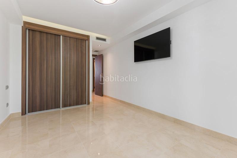 Foto 80e7058b-46ca-4e26-8493-28f934ebae6d. Piso en calle castilla s/n tu oasis de lujo a un paso del mar en san pedro en Marbella