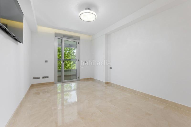 Foto 8d1d19a7-f400-4016-a925-3671a0cf611a. Piso en calle castilla s/n tu oasis de lujo a un paso del mar en san pedro en Marbella