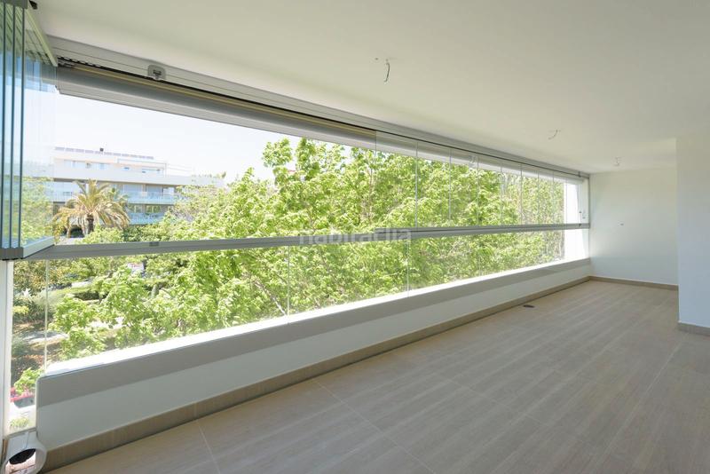 Foto a86fb80c-a4ff-470f-90db-8020ea96f306. Piso en calle castilla s/n tu oasis de lujo a un paso del mar en san pedro en Marbella