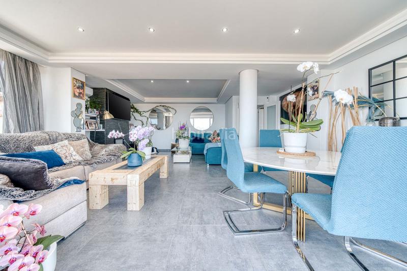 Foto 07335d2f-f4b7-45d7-90db-ce2d2b94a095. Casa en calle maestro chueca 64 ¡su paraíso le espera! una villa con vistas al mar y potencial ilimitado en Estepona