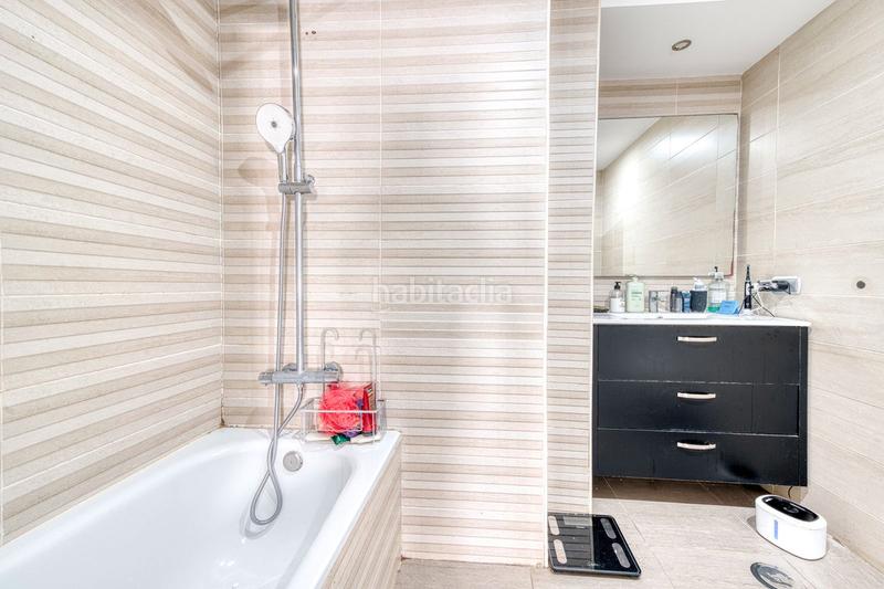 Foto c4cb56c4-2408-4c2b-a22c-124c968f72b8. Casa en calle maestro chueca 64 ¡su paraíso le espera! una villa con vistas al mar y potencial ilimitado en Estepona