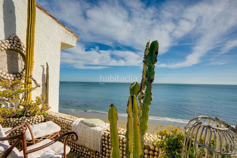 Foto 9b0a20c3-a92a-4cf3-bce3-db8dc751ed10. Chalet in avenida del carmen 31 in puerto de Estepona Estepona