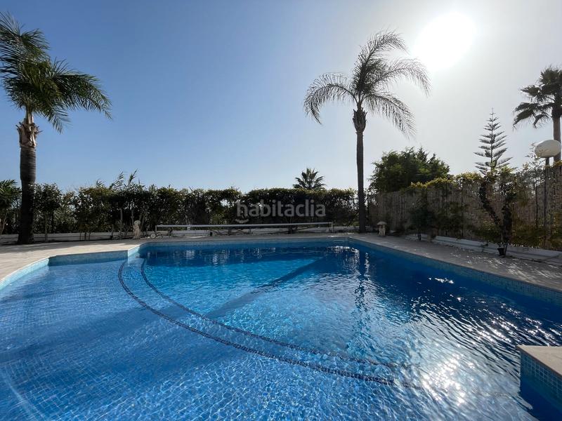 Foto d4426dec-d2b2-4533-9096-d13cb0f11c7b. Chalet in avenida del carmen 21 in puerto de Estepona Estepona