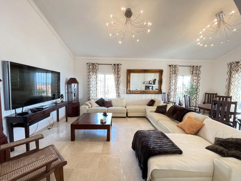 Foto ddc94470-0c31-4c04-a122-1b61fba00d1b. Chalet in avenida del carmen 21 in puerto de Estepona Estepona