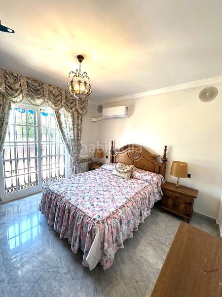 Foto 10e90500-30de-44d7-a5a7-32a8056f2933. Chalet in avenida pablo ruiz picasso 11 in San Pedro de Alcántara Pueblo Marbella