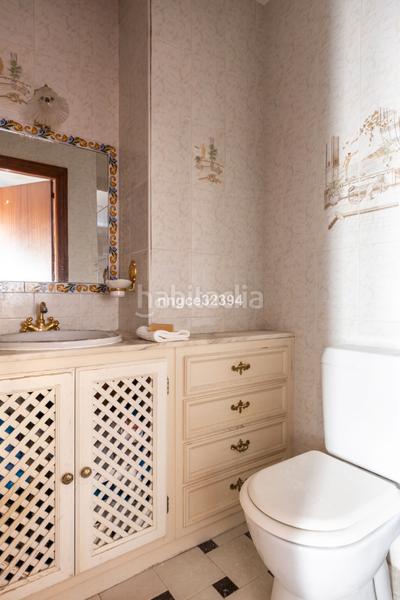 Foto 4e550345-ae1d-4f8e-8852-0a28edc22765. Chalet in calle jerez 1 in San Pedro de Alcántara Pueblo Marbella