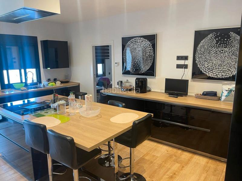 Foto bd8fa732-eccd-4ee4-ae57-00d3f13431d3. Chalet in camino reinoso 230 in Las Lomas Estepona