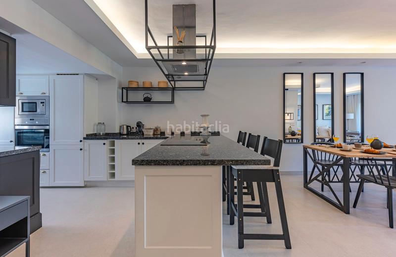 Foto e955f0b2-b98a-45b0-a595-251bd4b357ab. Affitto casa a schiera con piscina in Los Naranjos Marbella