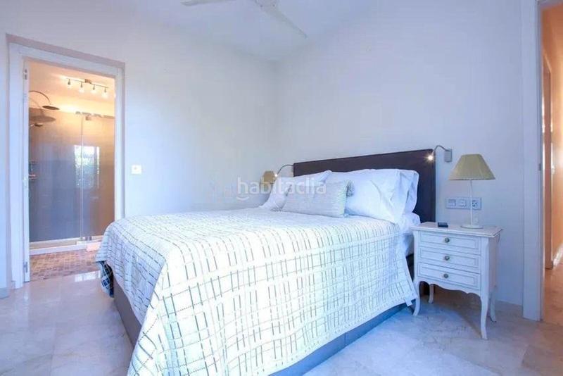 Foto 9fa39d7c-9020-46c3-b6ae-cecc79ff67c9. Chalet en avenida de barcelona 8 descubre tu hogar ideal en san pedro de alcántara en Marbella