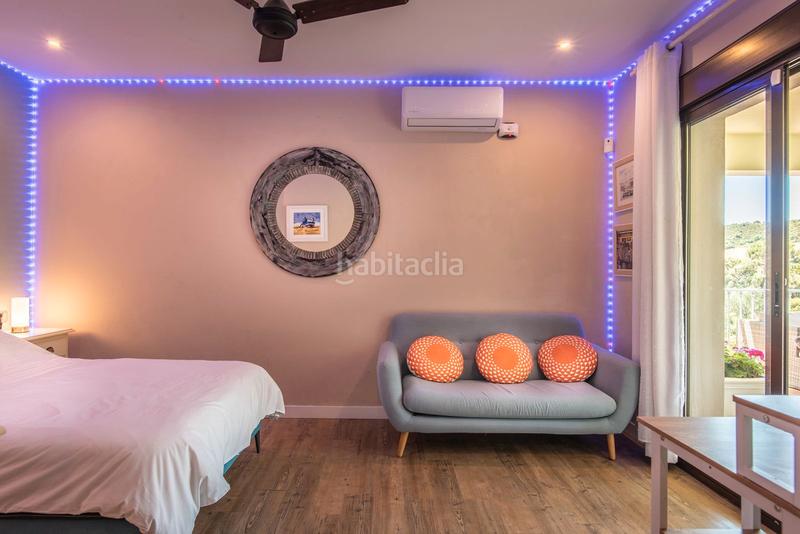 Foto 5a5e7d7f-a804-4aa8-ad38-e4239babadde. Chalet dans avenida de las naciones 7 dans altos de Estepona Estepona