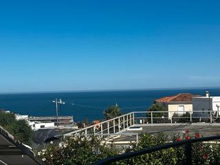 Xalet a Avenida españa 1. Descubra su paraíso: villa de lujo reformada con vistas al mar e