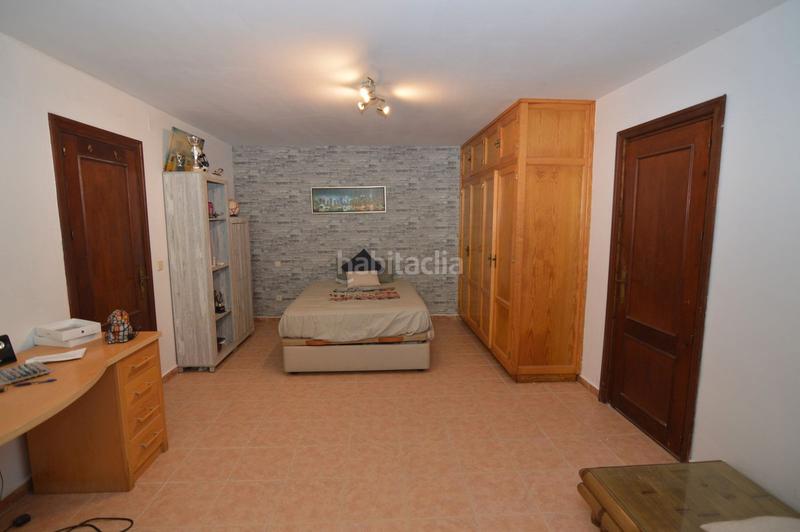 Foto 3b97bd6c-761c-4fde-ab05-3cf97b680ec6. Chalet en plaza josé agüera 1 descubra la perfección en altavista: su villa ideal en san pedro de alcántara en Marbella