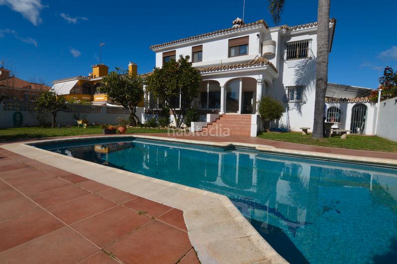 Foto 82b7096c-81d6-4e66-be4b-767c477c5b9b. Chalet en plaza josé agüera 1 descubra la perfección en altavista: su villa ideal en san pedro de alcántara en Marbella