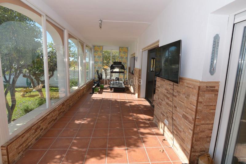 Foto defd559e-218d-4fe0-9a3a-5446db51d58d. Chalet en plaza josé agüera 1 descubra la perfección en altavista: su villa ideal en san pedro de alcántara en Marbella